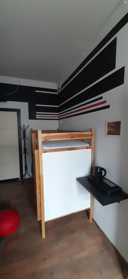 Krakow Chilli Hostel Экстерьер фото