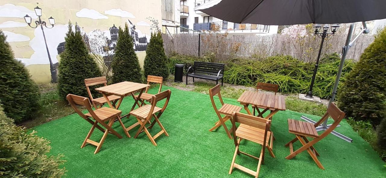 Krakow Chilli Hostel Экстерьер фото