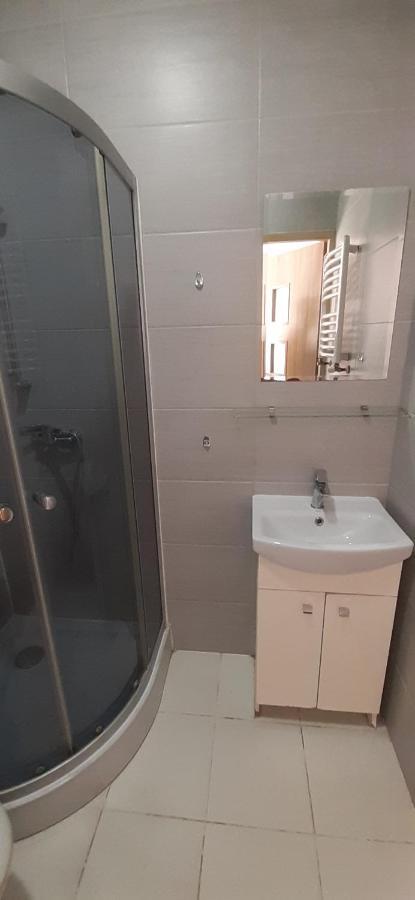 Krakow Chilli Hostel Экстерьер фото